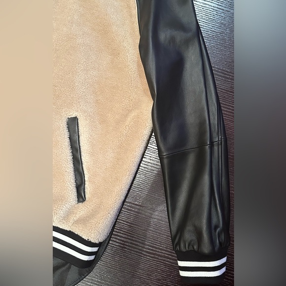 Mens VALENTINO LAMBSKIN LEATHER & fuzzy wool front /back jacket size 56 - Picture 3 of 9